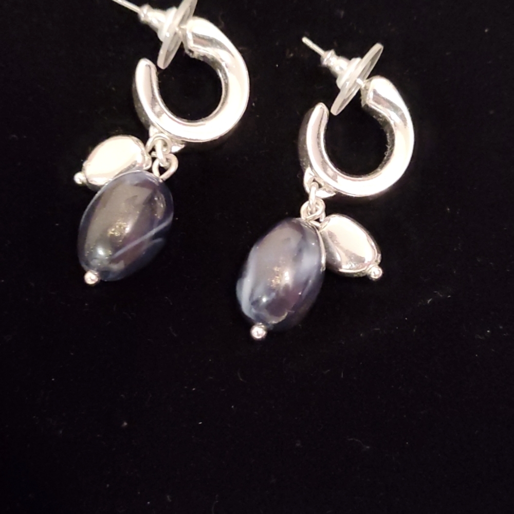 Earings